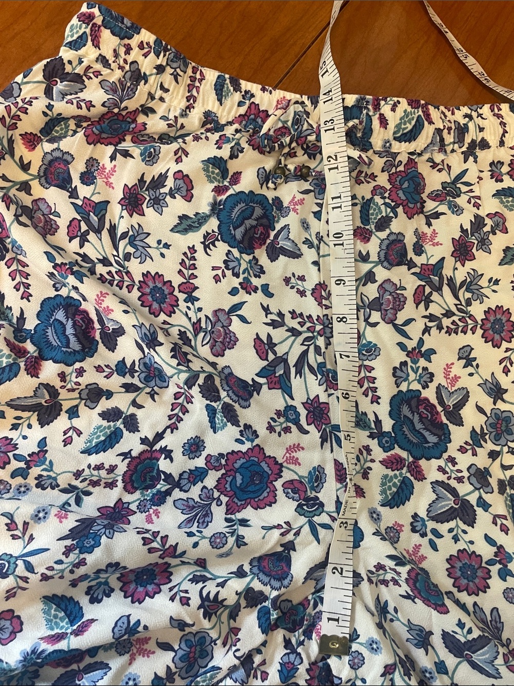 Joie wide leg palazzo pants with Blue and Pink Floral Pattern size L - Picture 8 of 10
